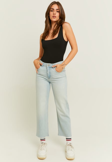 TALLY WEiJL, Light Wash Straight Cropped Jeans for Women