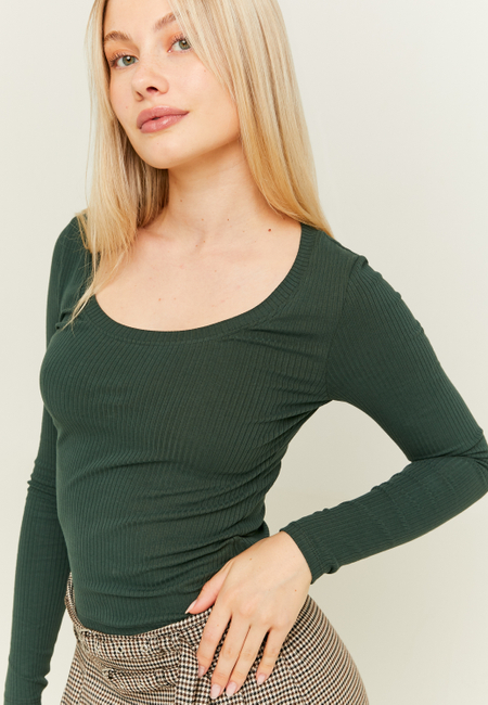 TALLY WEiJL, Green Ribbed Basic T-Shirt for Women