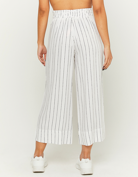 Topshop Button Cropped Wide Leg White Culottes NWT | White culottes,  Cropped trousers, Wide leg crop